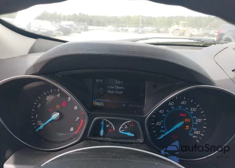 2016 Ford Escape S z USA, uszkodzony, nr VIN 1FMCU0F79GUC72860